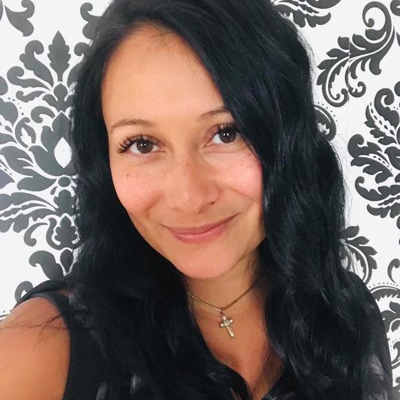 Meet your Posher, Natalia - Picture 1 of 1